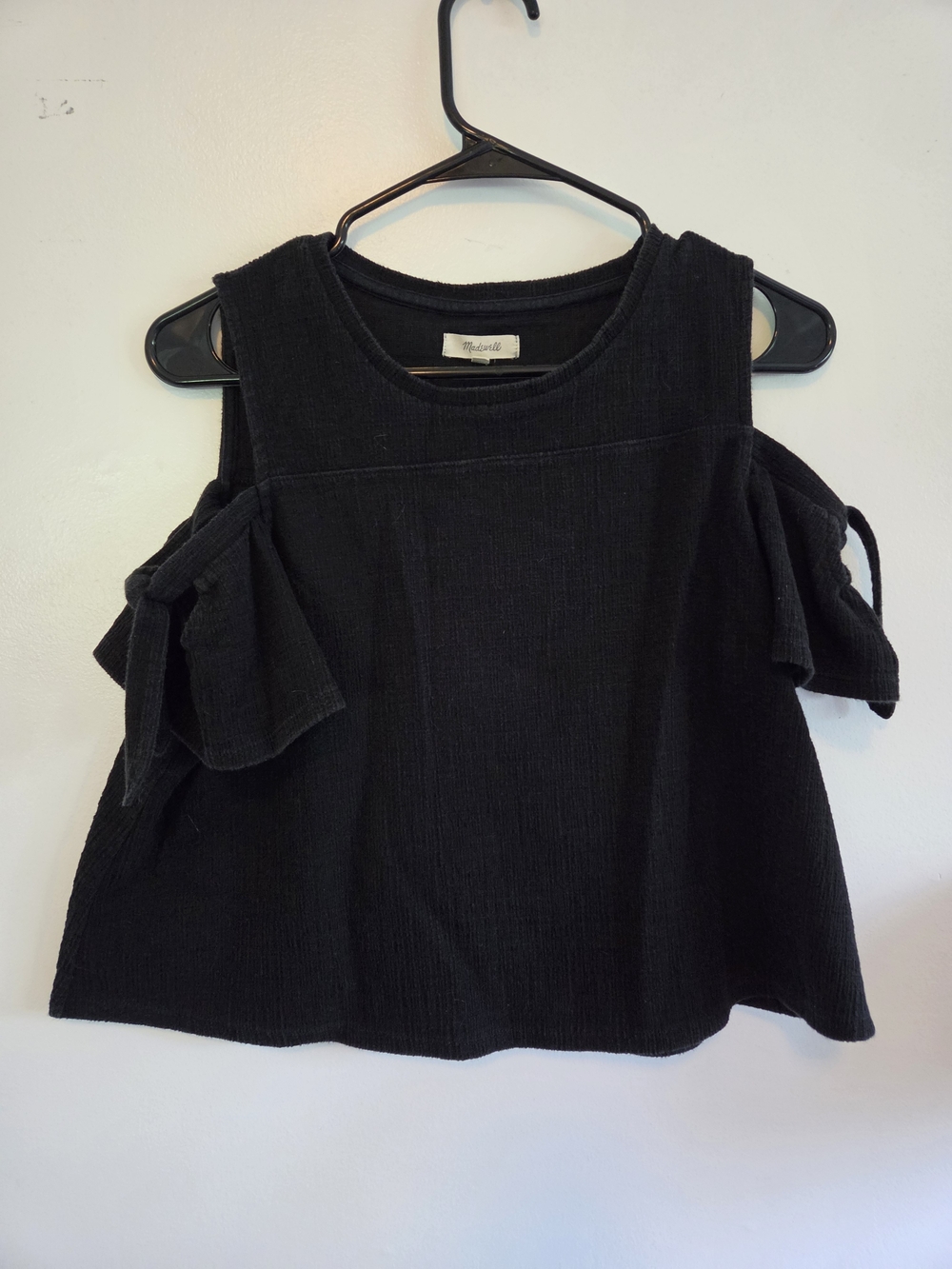 Madewell Black Cold-Shoulder Tie-Sleeve Tank